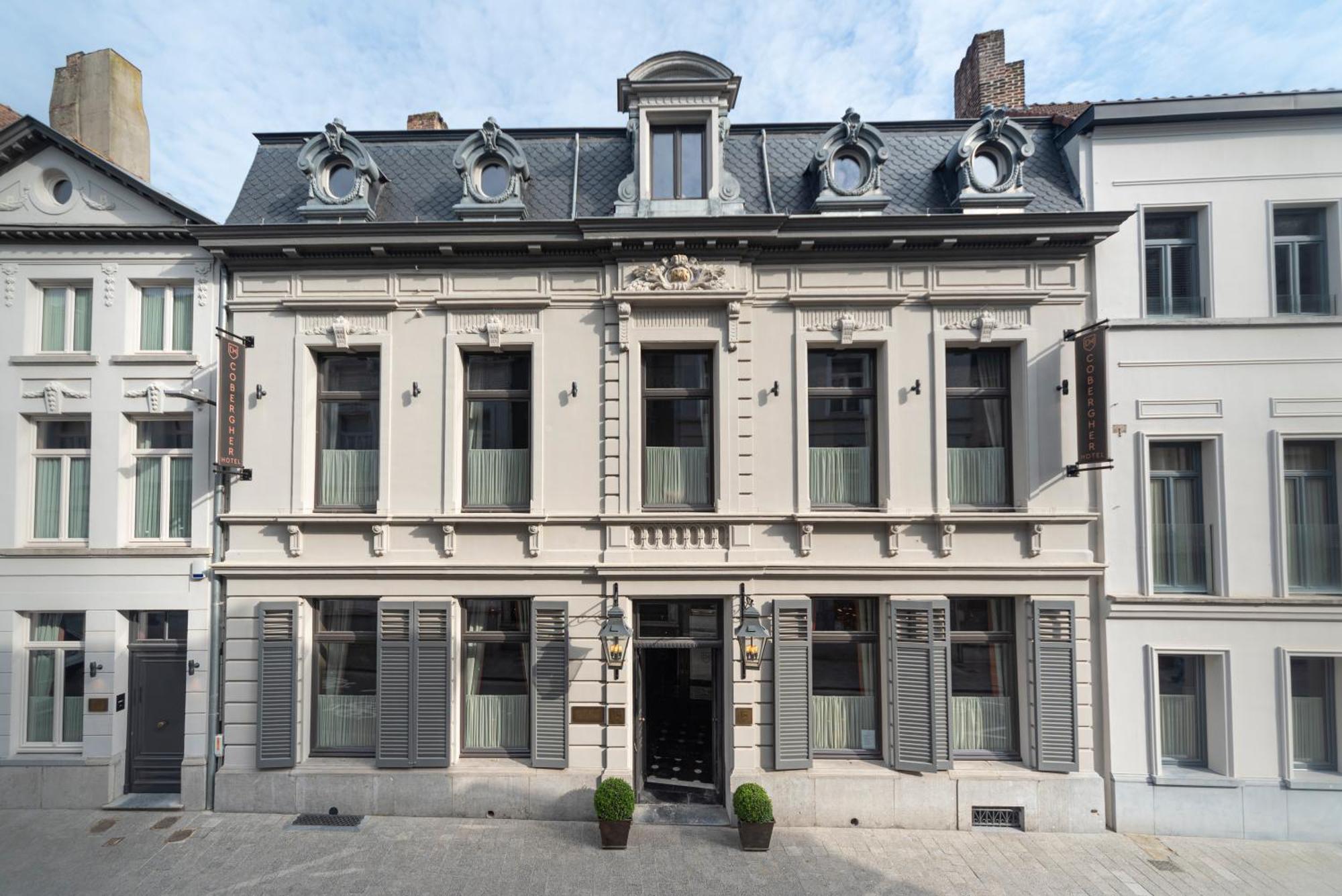 Cobergher Hotel Kortrijk Exteriör bild